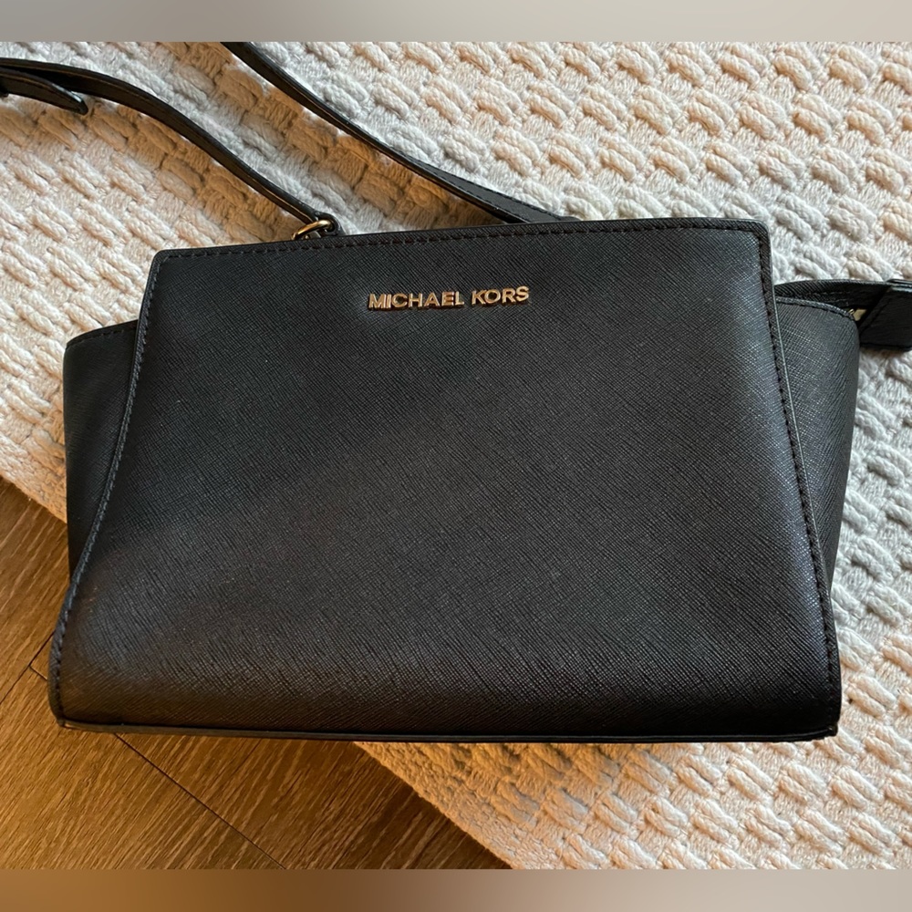 Michael Kors Crossbody